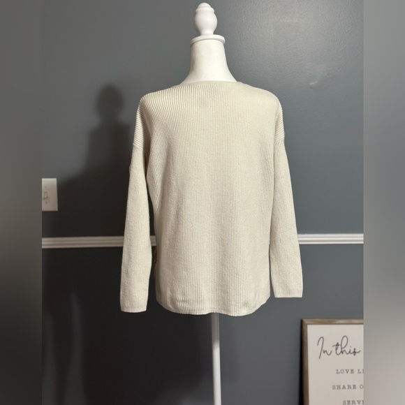 Chico's Women's Christina Lace Front V-Neck Sweater Size Large Petite Neutral - Picture 4 of 8